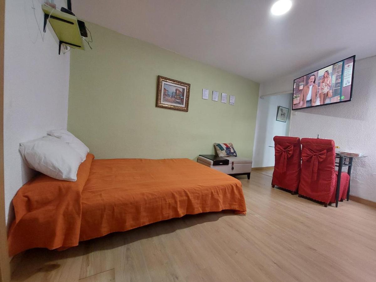 Homestay Extremadura มาดริด ภายนอก รูปภาพ