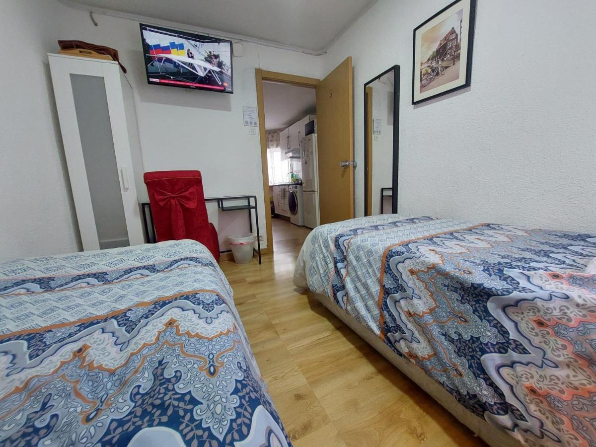 Homestay Extremadura มาดริด ภายนอก รูปภาพ